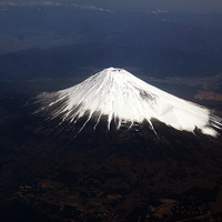 沖縄行き機内から富士山が見えた《撮影 大野雅人》