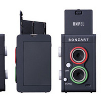 二眼レフ風デジタルトイカメラ「BONZART AMPEL」が12月24日に販売再開。