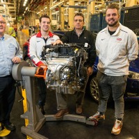 フォード、英工場のエンジン累計生産が1900万基に到達 画像