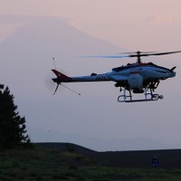 ヤマハ発動機の産業用無人ヘリコプター「FAZER（フェーザー）」