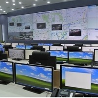 防犯カメラを150台まで制御・表示するビデオウォール向けコントローラ「MEDiARK-8000」 画像