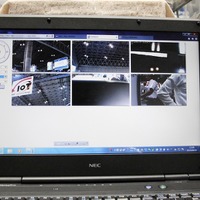 会場では複数のカメラからの映像を同時に表示するデモも行われていた。カメラのパン／チルト操作などもここから行える
