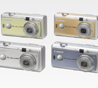 　キヤノンは、デジタルカメラ「PowerShot A400」を9月上旬から販売する。価格はオープンプライス。