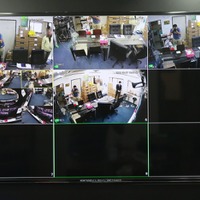 画面1段目左から12メガの「SCIP-C12M」、、4Kドーム型「SCIP-D4K」、4Kバレット型「SCIP-B4K」、2段目左から12メガの全方位型「SCIP-F14K」、2メガ超低照度「SCIP-D2M」の映像（撮影：防犯システム取材班）