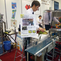 【次世代農業EXPO】スーパーのクレームを減らすトウモロコシ専用機械……旭川計量機 画像