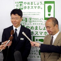 JR東日本の本室匡一氏（向かって左）とTCAの矢橋康雄氏（11月2日）