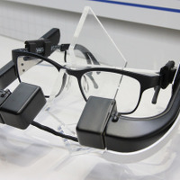 どんな眼鏡でも利用可能、メガネスーパーの後付けウェアラブル……ウェアラブルEXPO 画像
