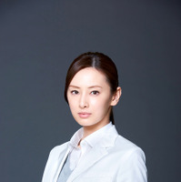 北川景子、白衣で女性研修医役に……WOWOW連続ドラマ「ヒポクラテスの誓い」 画像