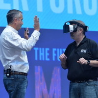 Intel、AR/VR対応端末「Project Alloy」を発表！ 2017年にオープンソース化も