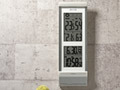カシオ、4つのアイコンで室内環境を表示する温湿度センサー搭載の電波時計 画像