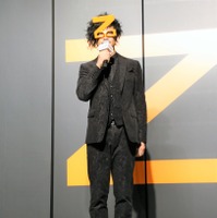 斎藤は冷暖システム『Z空調（ゼックウチョウ）』新TVCMでZマスクを装着した「ゼックウチョウ」を演じる
