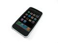 iPhone 3G用シリコンケース実売1,480円——フロントとバックでカラーの異なるツートーン 画像