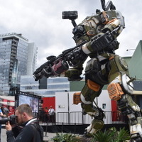【E3 2017】実物大BT-7274もー「EA Play」会場はまるでテーマパーク！ 画像
