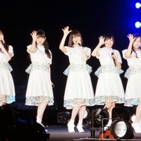 写真は、乃木坂46「真夏の全国ツアー2014 東京公演」