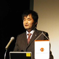 10月18日開催の「東京インタラクティブ・アド・アワード」公式セミナーで受賞記念講演を行った日産自動車の工藤然氏。