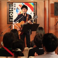 高橋優がクルージングイベントで新曲「虹」を生披露……熱闘甲子園テーマソング