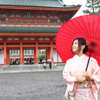 倉木麻衣が「京都観光おもてなし大使」に就任！艶やかな訪問着姿を披露