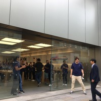 iPhone 8/8 Plus発売@銀座Apple Store前