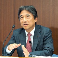 NTTドコモ 代表取締役社長の吉澤和弘氏