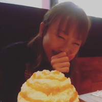かき氷を食べる松井玲奈の幸せそうな笑顔に反響 画像