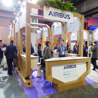 フランスのエアバス社がヨーロッパのスタートアップを集めてグループ展示を組織していた