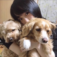 川栄李奈、愛犬との写真がかわいすぎると話題！「犬になりたい」の声も 画像