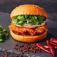フレッシュネスバーガー、しびれる辛さが魅力の「麻辣チキンバーガー」発売 画像