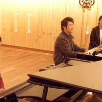 土屋太鳳、霜降り明星・粗品がピアノ競演！メイキング映像を公開 画像
