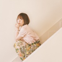 内田真礼、2ndアルバムより「波乗りキャリーオン」試聴動画公開 画像