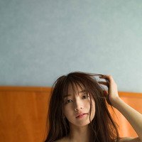 傳谷英里香、下着姿に挑戦の写真集『sol』を発売…女優としての目標を明かす