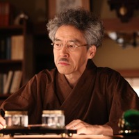 20年後の『サザエさん』、伊佐坂先生役は浅野和之に決定！自身初の家族小説を最後に絶筆...？ 画像