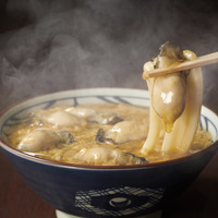 丸亀製麺、季節限定の『牡蠣づくし玉子あんかけ』 画像