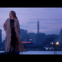 倖田來未、新曲バラード「again」MV公開！ ヒット曲「愛のうた」「you」のオマージュが随所に