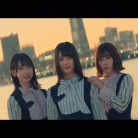日向坂46、待望の4thシングルMV公開！“チョキチョキダンス”を披露！ 画像