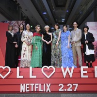 Netflix『FOLLOWERS』ワールドプレミア開催！中谷美紀、池田エライザらドレス姿で登場 画像