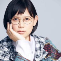 絢香、最新カバーアルバムから「フレンズ」ミュージックビデオ公開 画像
