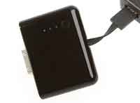 OTAS、USB端子を搭載するiPhoneとiPod用の補助バッテリ 画像
