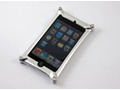 アルミ合金を採用した第2世代iPod touch専用保護ケース 画像