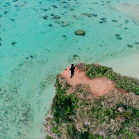 森恵、ベスト盤収録の新曲MV公開！沖縄の壮大な自然の中で撮影