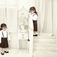 「双子ちゃんと共に成長して行けたら」ノンスタ石田の妻、娘たちの幼稚園入園を決断！ 画像