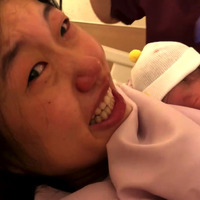 横澤夏子、出産直後に初めてわが子を抱く感動シーン公開！サントリーCMの一コマ