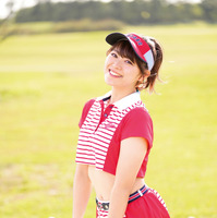 SKE48・山内鈴蘭、ヘソ出し×超ミニスカ衣装でゴルフ！インスタ動画がセクシー！ 画像