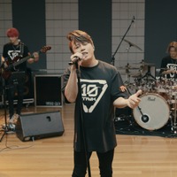 西川貴教とバンドメンバー