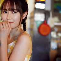 NGT48・西潟茉莉奈、初写真集で大胆な肌露出に挑戦！「いつもとなりに私を感じて」 画像