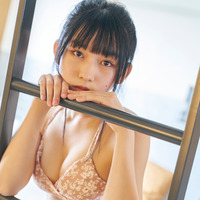 早川真由、蘭、ロサリオ惠奈のデジタル写真集発売に！未公開のセクシーカット40ページ 画像