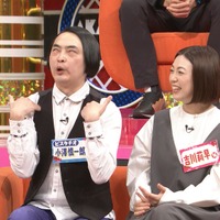 お笑いコンビ・ピスタチオの小澤慎一朗、女優の吉川莉早夫妻（C）MBS