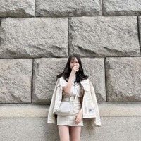 NMB48・平山真衣、スタイル抜群のミニスカ私服ショット公開 画像