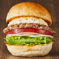 フレッシュネスバーガー系列「Cheeseness Burger ToGo」から爽やか夏バーガー！ 画像