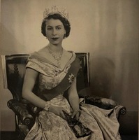 1952年の女王即位時の写真 （c）NHK