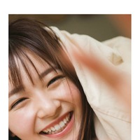 久間田琳加の2023年カレンダー発売決定！笑顔に癒される表紙公開 画像